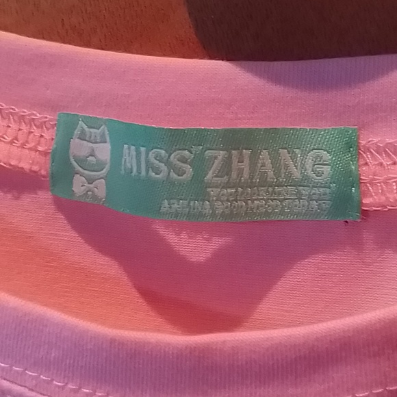 Pinky/peach short sleeve top with embroidered peach, size M from Miss Zhang - Picture 4 of 4